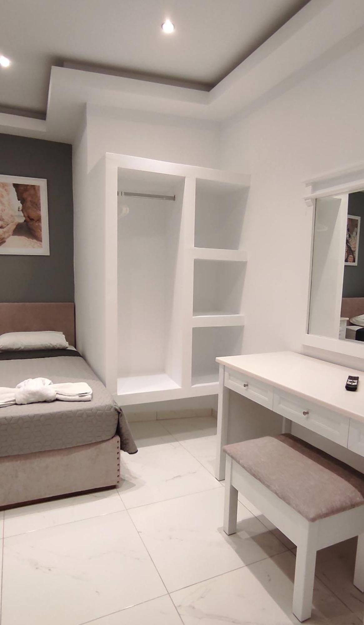 Zen Apartments 라가나스 객실 사진