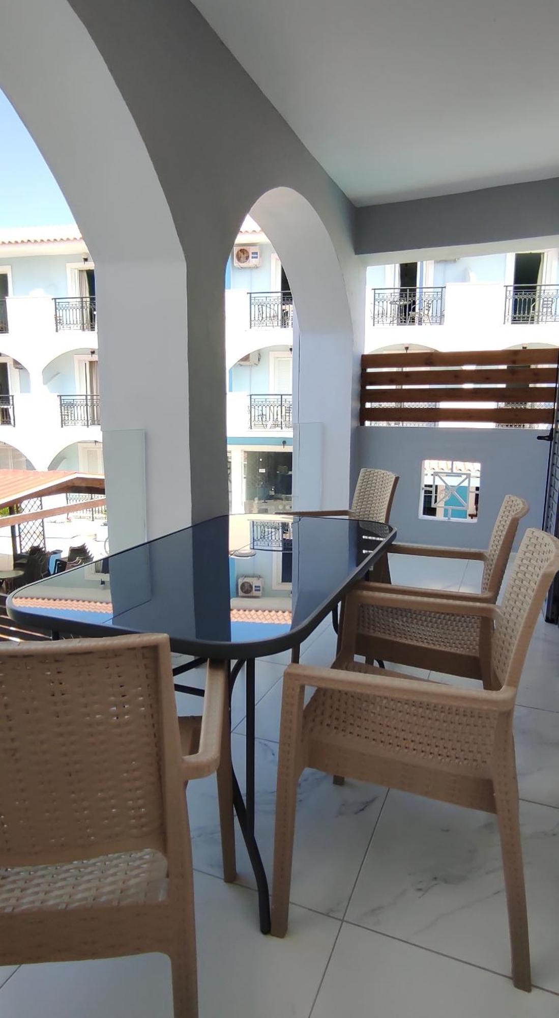 Zen Apartments 라가나스 객실 사진
